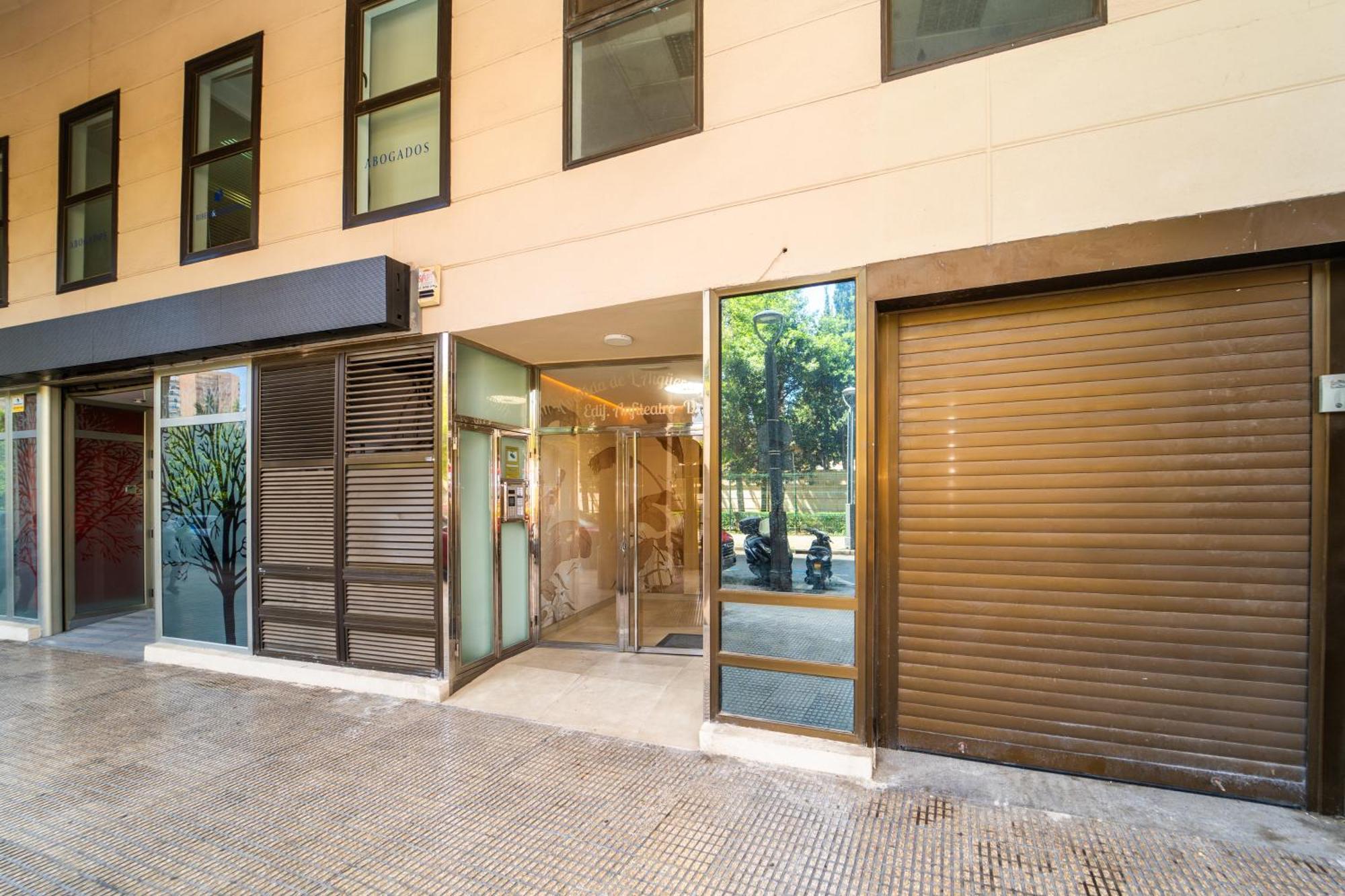 Apartamentos Anfiteatro Prime 베니돔 외부 사진